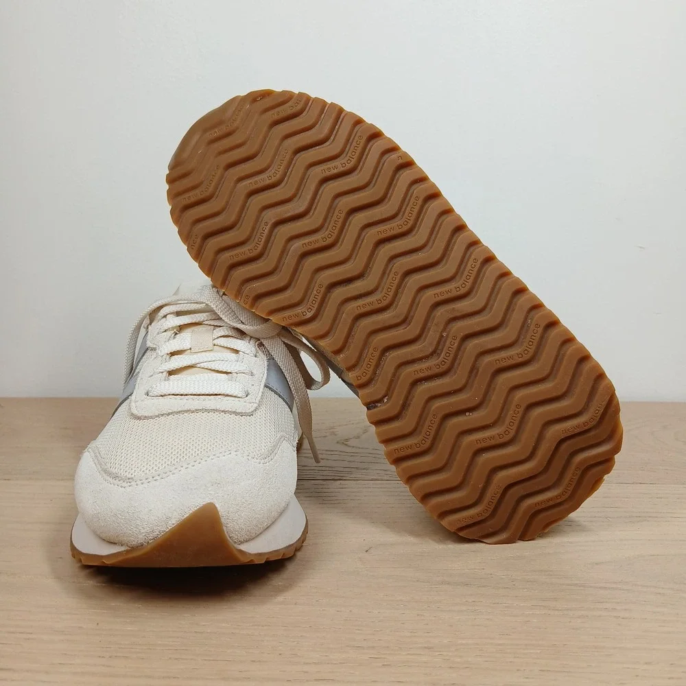 New Balance 237 Sneakers Womens 7.5 Cream Gray Suede Mesh Retro Platform Runner